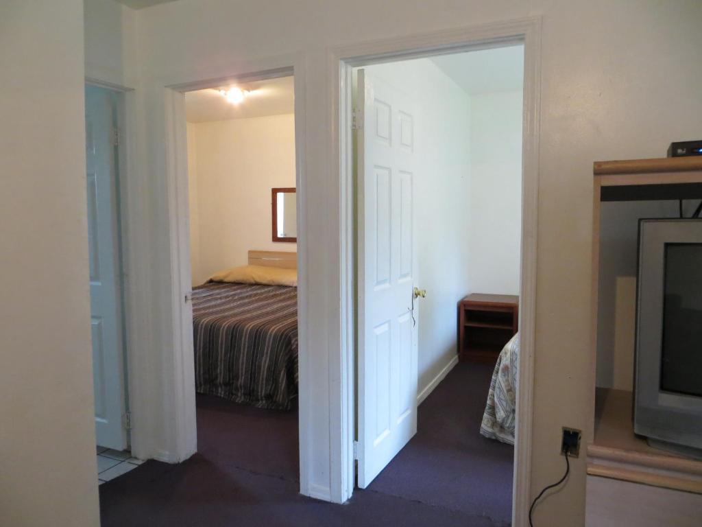 Madison Suites Motel Portland Luaran gambar