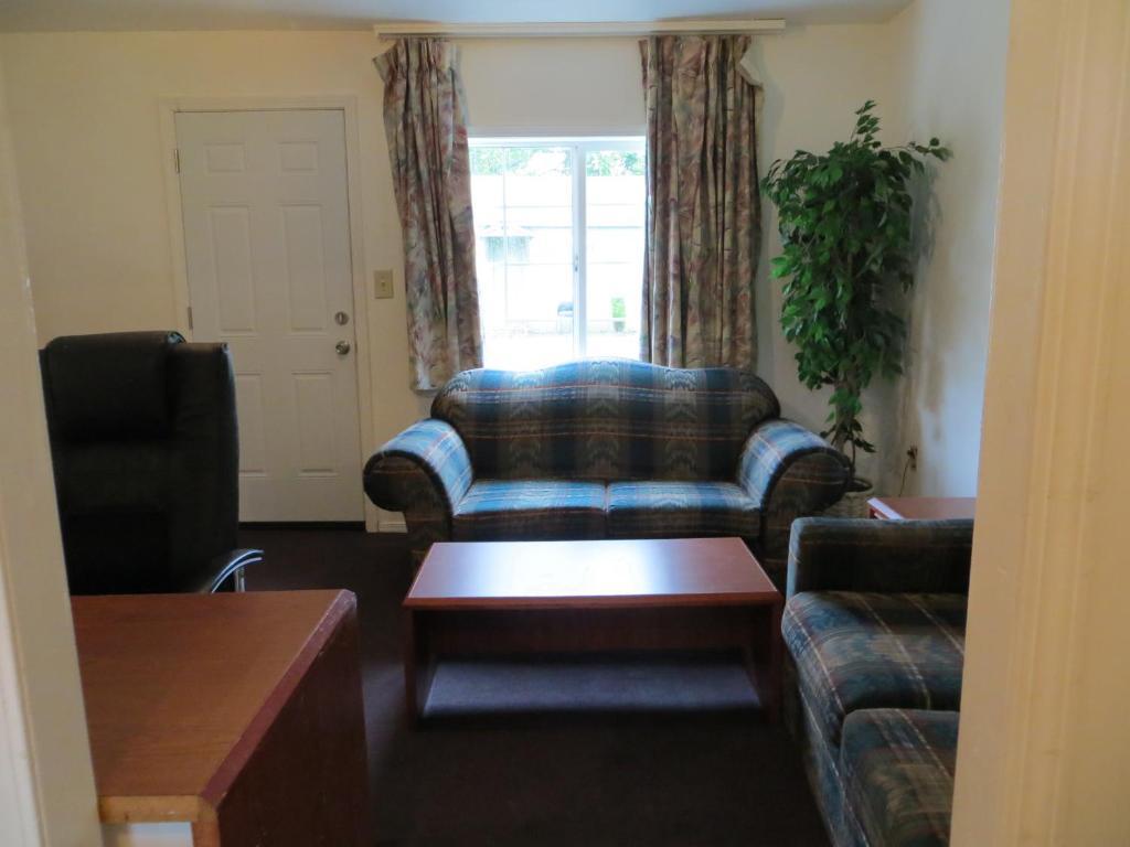 Madison Suites Motel Portland Bilik gambar